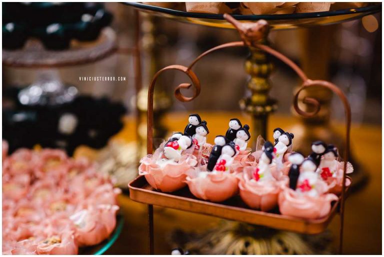 detalhes mesa de bolo casamento