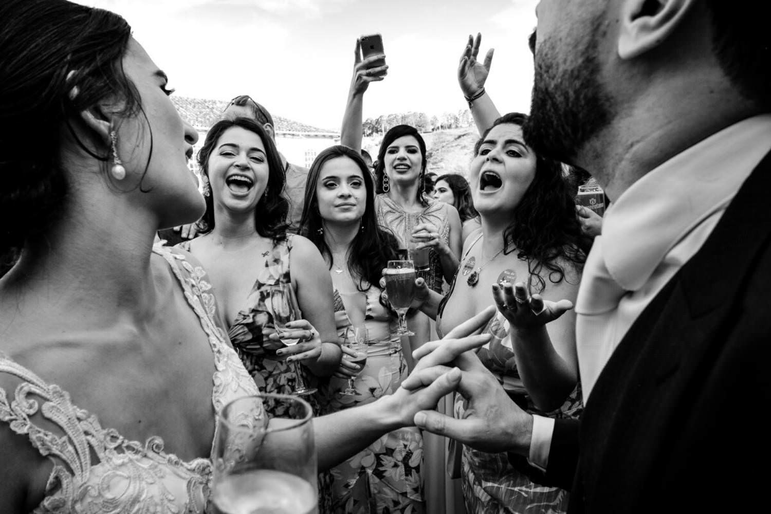 fotografia de casamento, fotos espontaneas de casamento, fotografo de casamento em ouro preto, noiva, cerimonia de casamento