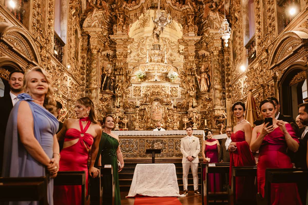 fotografia de casamento em ouro preto igreja do pilar 28
