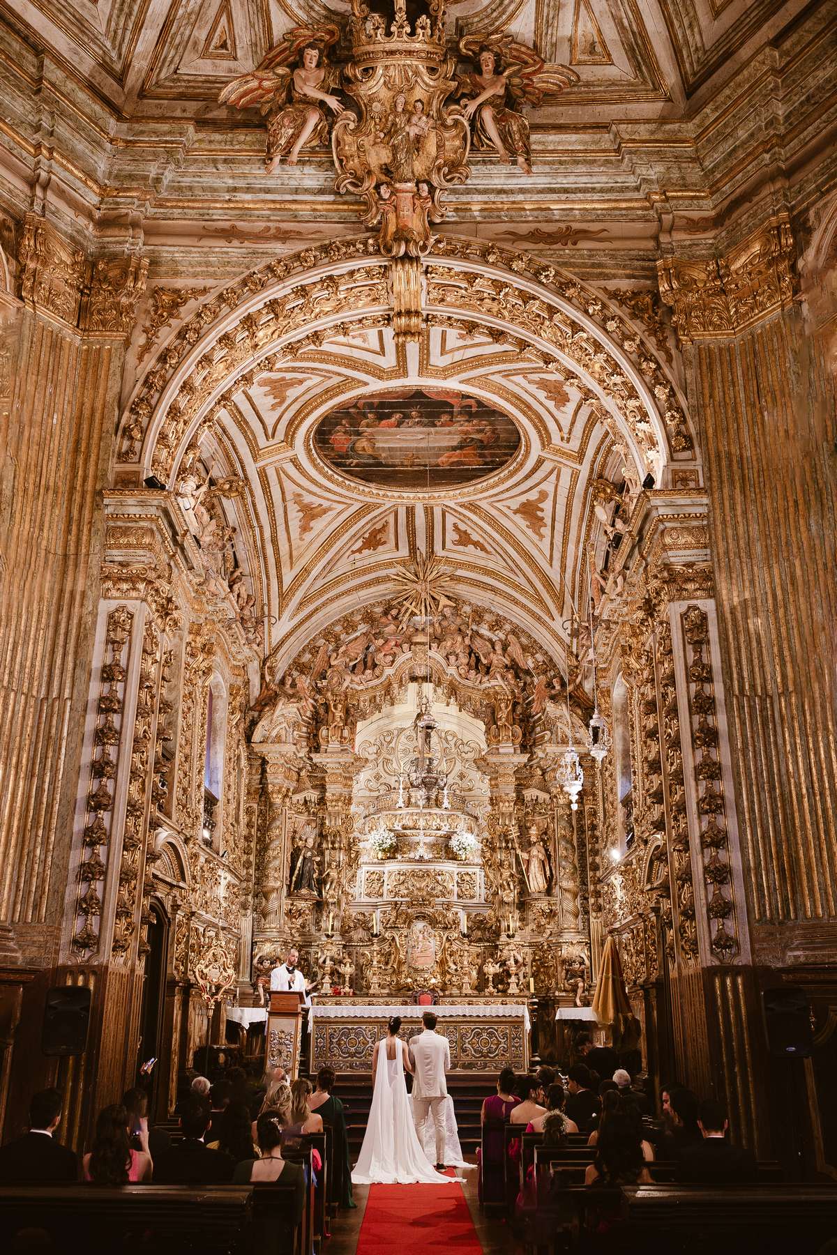 fotografia de casamento em ouro preto igreja do pilar 36