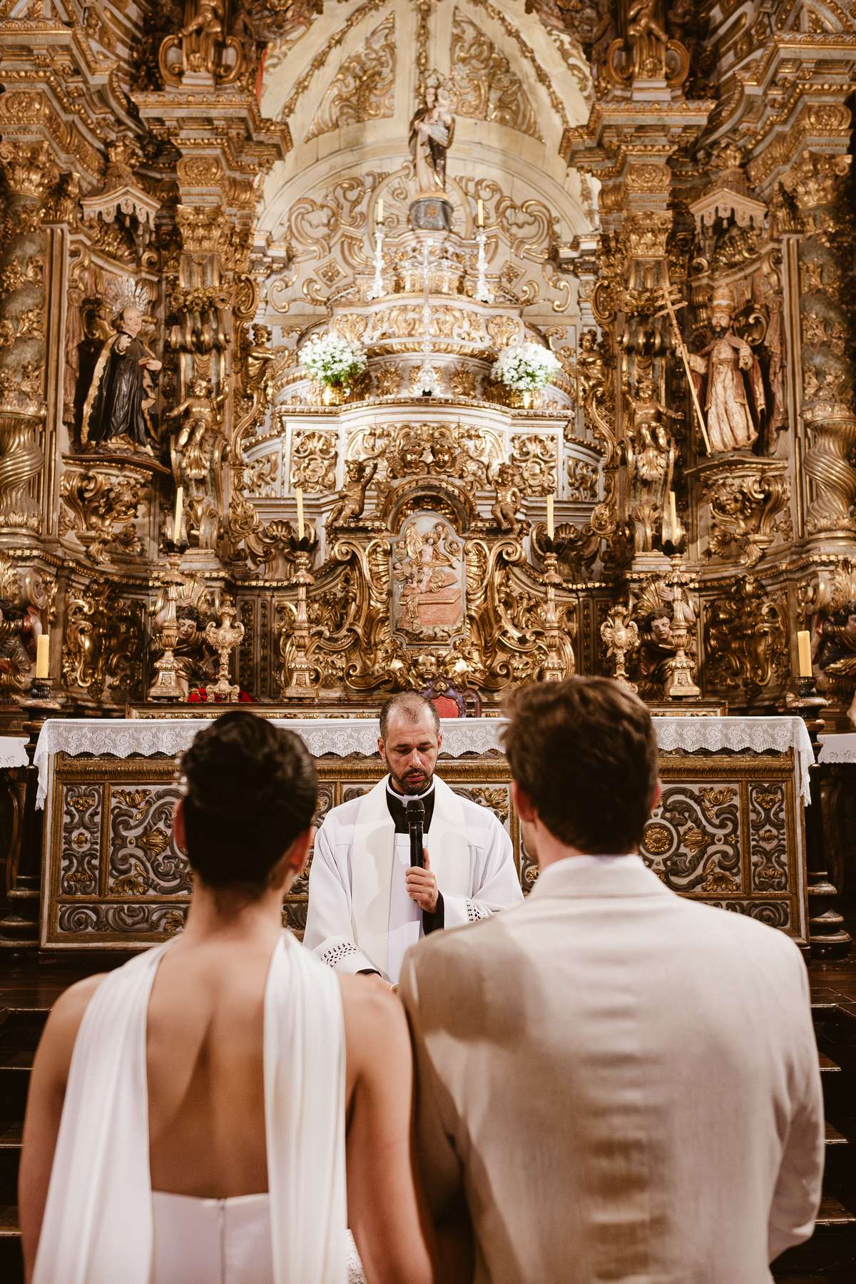 fotografia de casamento em ouro preto igreja do pilar 37