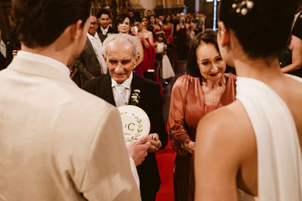 fotografia de casamento em ouro preto igreja do pilar 41